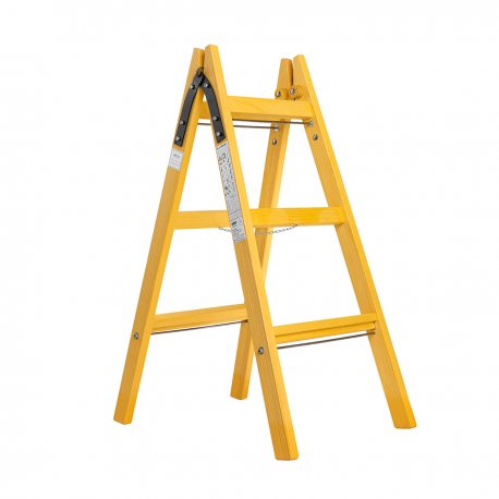 Wooden double ladder with three steps